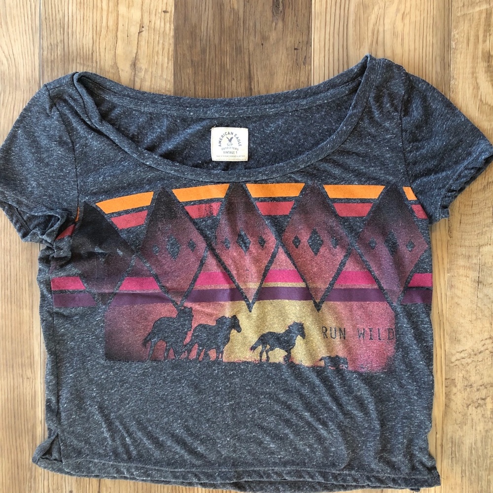 American Eagle Outfitters T Shirt Crop Top Size SM
